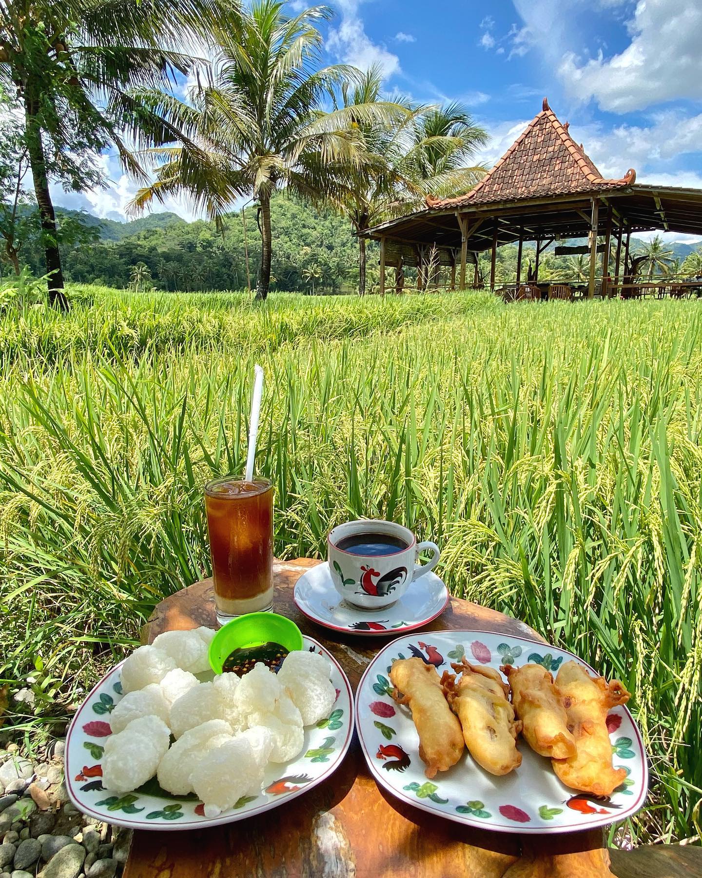 Kuliner kopi klotok